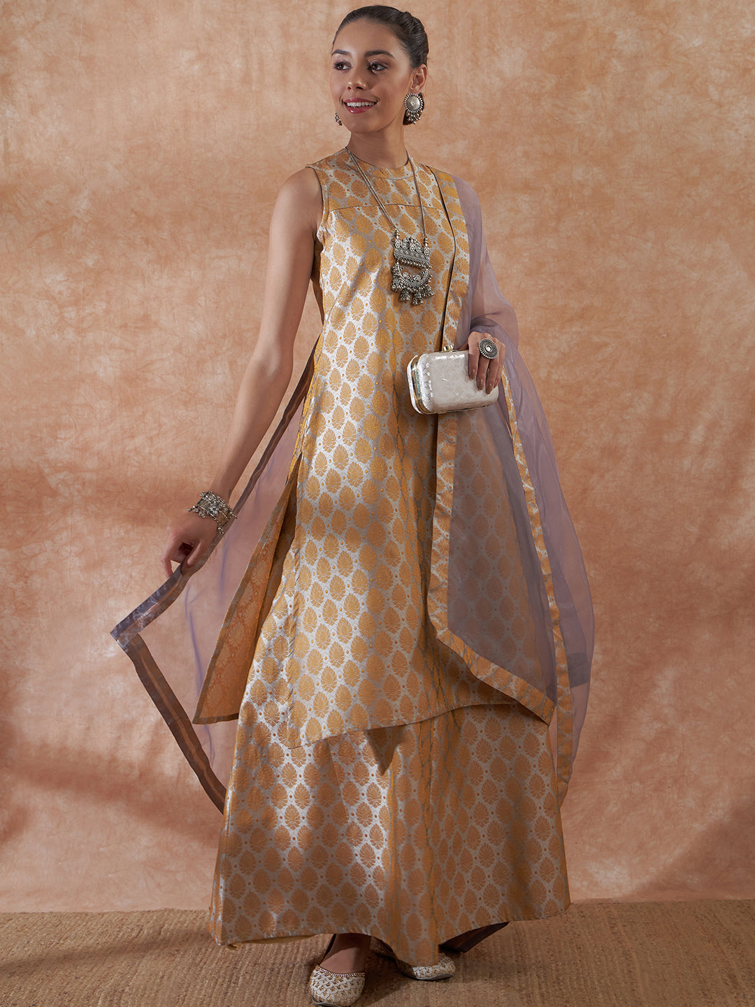 InWeave Women's Light Grey Jacquard Halter Kurta Set W Grey Or Dupatta | Grocsy