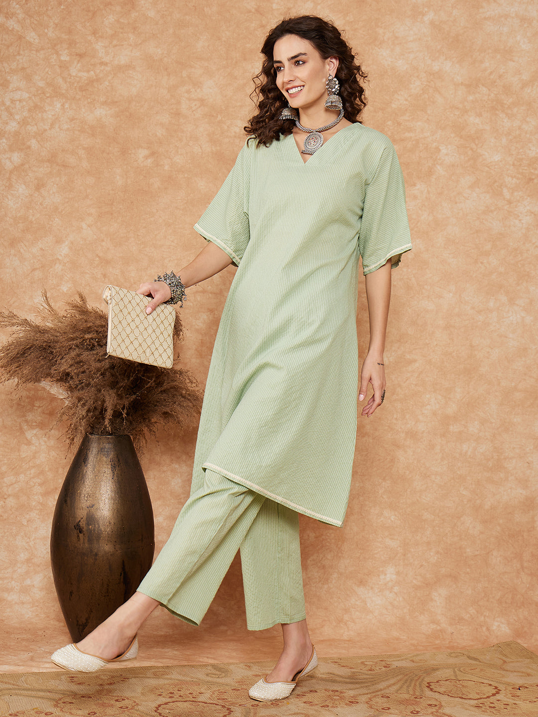 InWeave Women's Sage Green Kantha Lace Wrok Kimono Sleeve Kurta Set | Grocsy