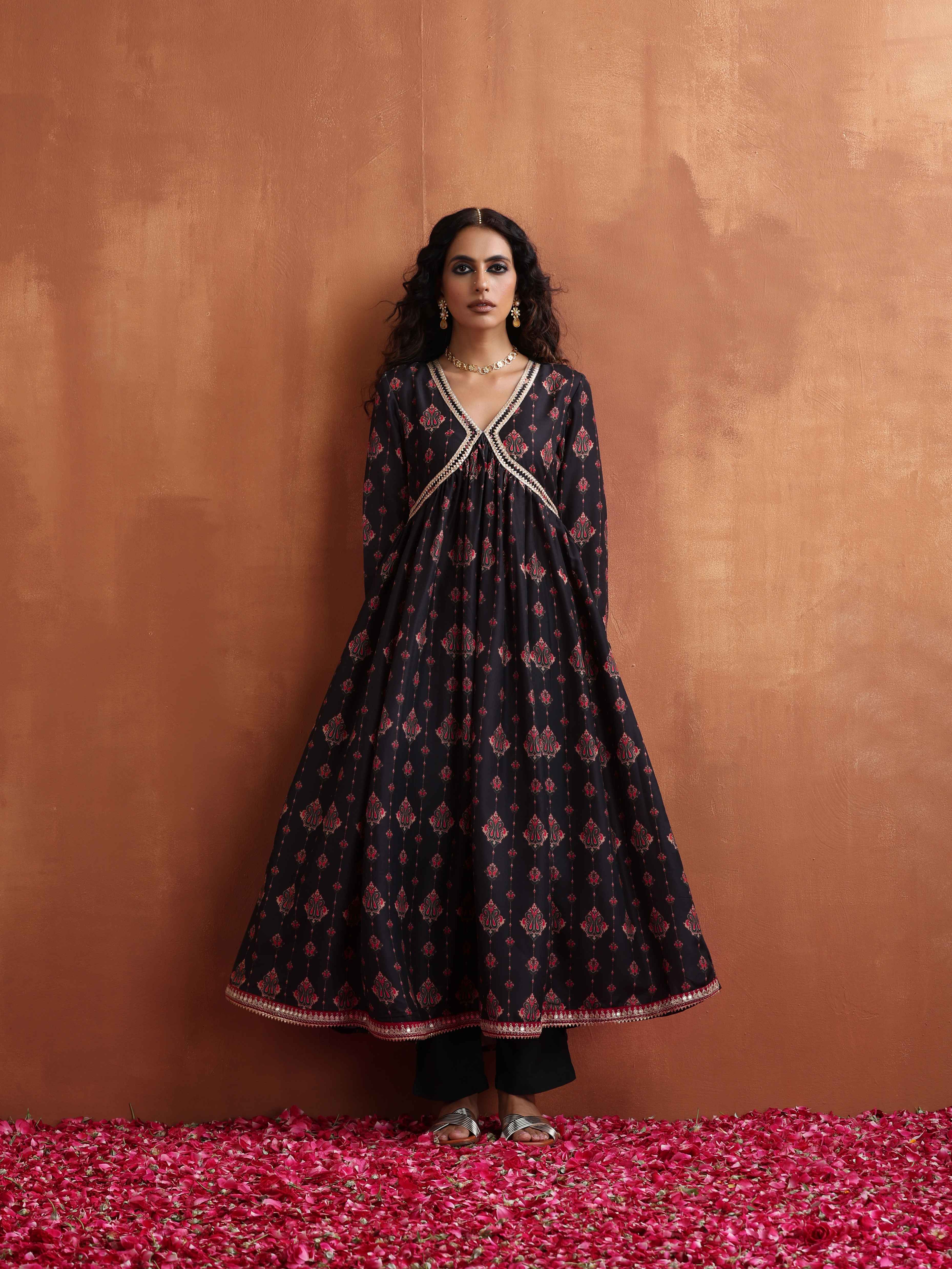 trueBrowns Black Print Flared Anarkali Kurta Set | Grocsy