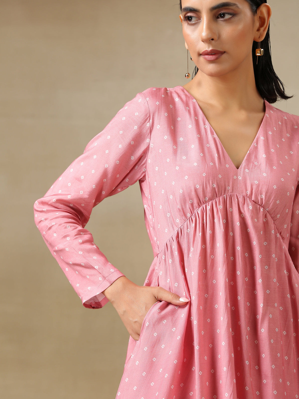 trueBrowns Light Mauve Bandhani Printed Silk Flared Kurta Pant Set | Grocsy