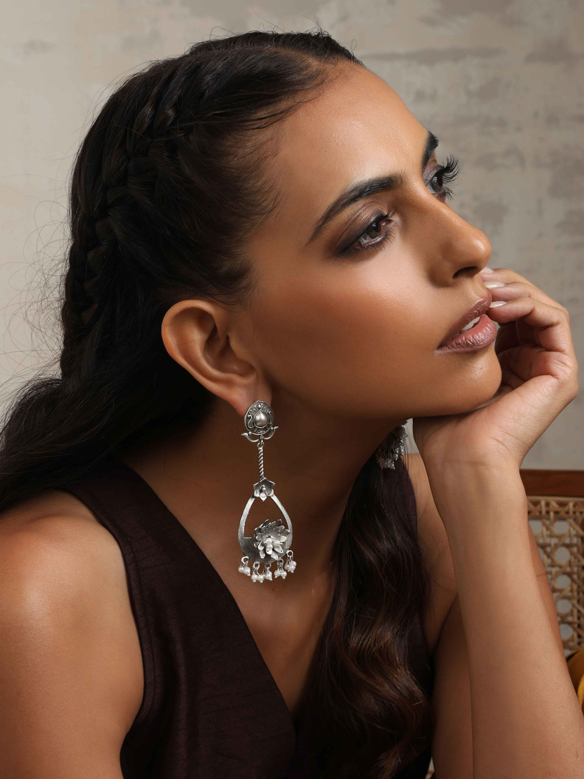 trueBrowns Silver Tone Floral Chandbaali Earrings | Grocsy