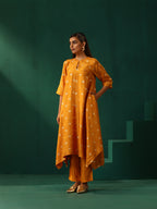trueBrowns Mustard Geometric Floral Viscose Silk Handkerchief Kurta Pant Set | Grocsy