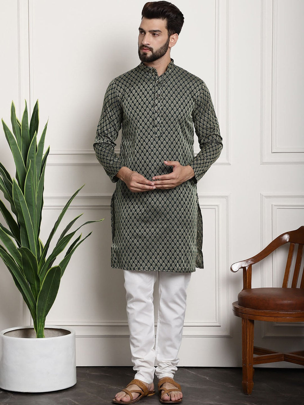 Sojanya Floral Printed Mandarin Collar Kurta With Churidar | Grocsy
