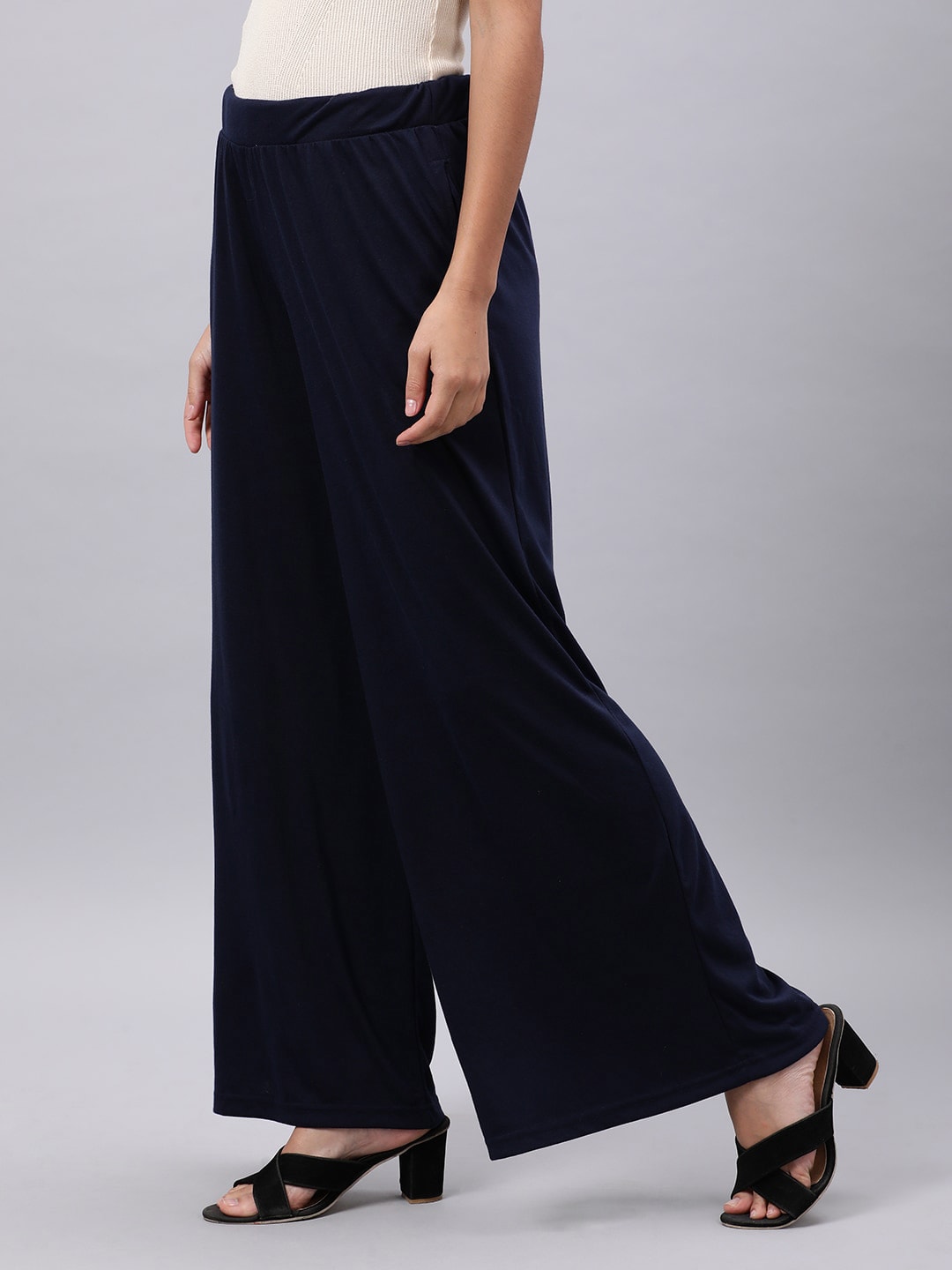 Souchii Women Blue Knitted Palazzos | Grocsy