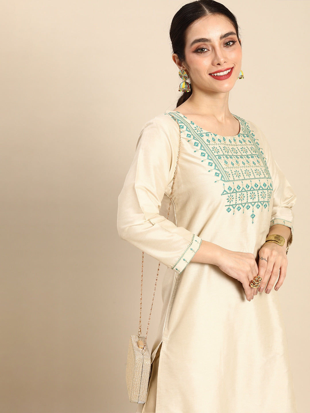 Sangria Women Ethnic Motifs Embroidered Thread Work Pastels Kurta | Grocsy