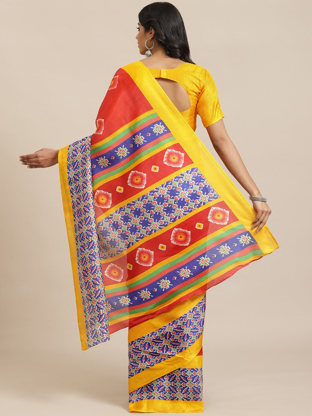 Saree Mall Red & Off-White Dyed Effect Saree | Grocsy