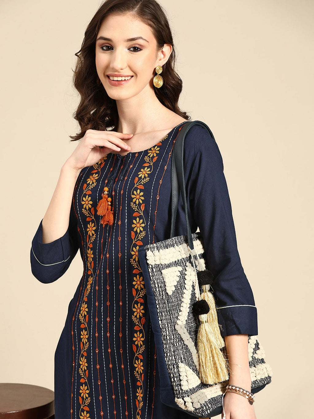 Sangria Women Navy Blue Floral Embroidered Floral Kurta | Grocsy