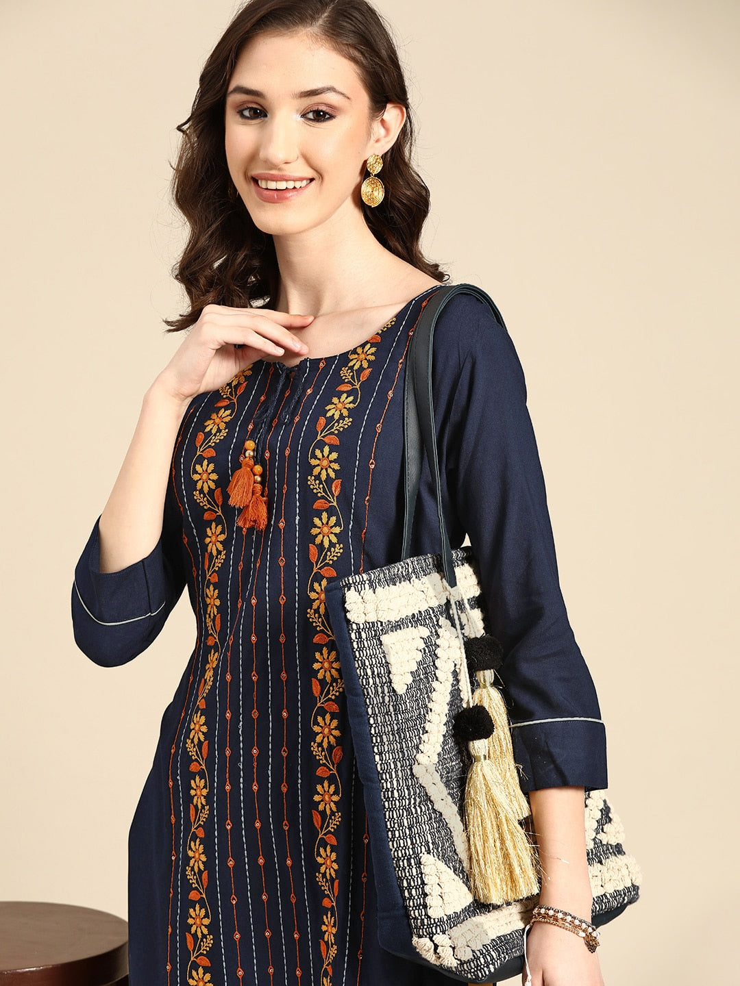 Sangria Women Navy Blue Floral Embroidered Floral Kurta | Grocsy
