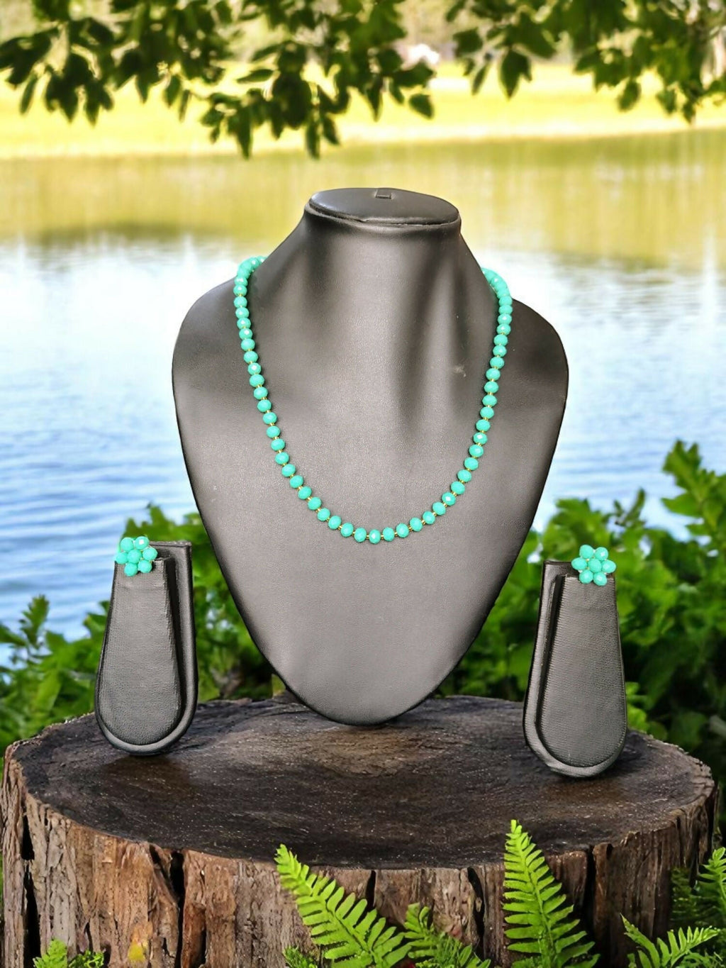Inhanns Crystal Bloom – Single Line Necklace + Studs - Sea Green | Grocsy