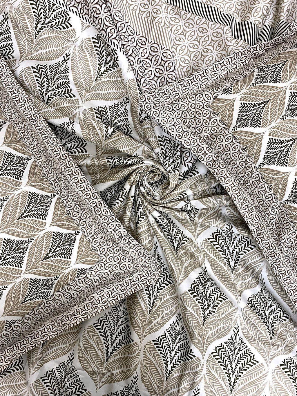 BELLA CASA Beige & Off White Ethnic Motifs 350 TC King Bedsheet with 2 Pillow Covers | Grocsy