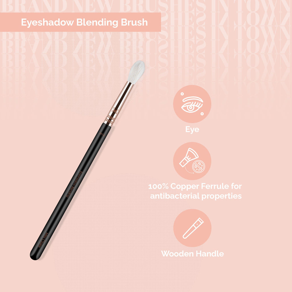 Miss Claire M14 - Eyeshadow Blending Brush - Rose Gold | Grocsy