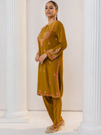 HOUSE OF KARI Floral Embroidered Chikankari Kurta With Palazzo | Grocsy