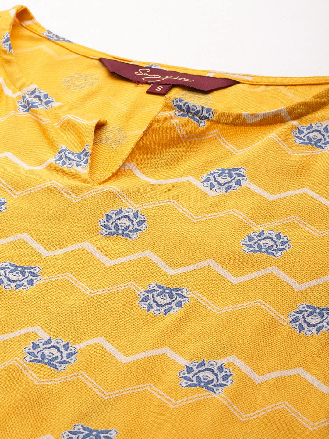 Sangria Women Ethnic Motifs Printed Straight Kurta with Solid Trousers | Grocsy