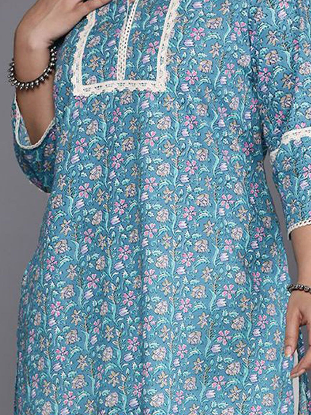 Sztori Plus Size Floral Printed Notch Neck Cotton Straight Kurta | Grocsy