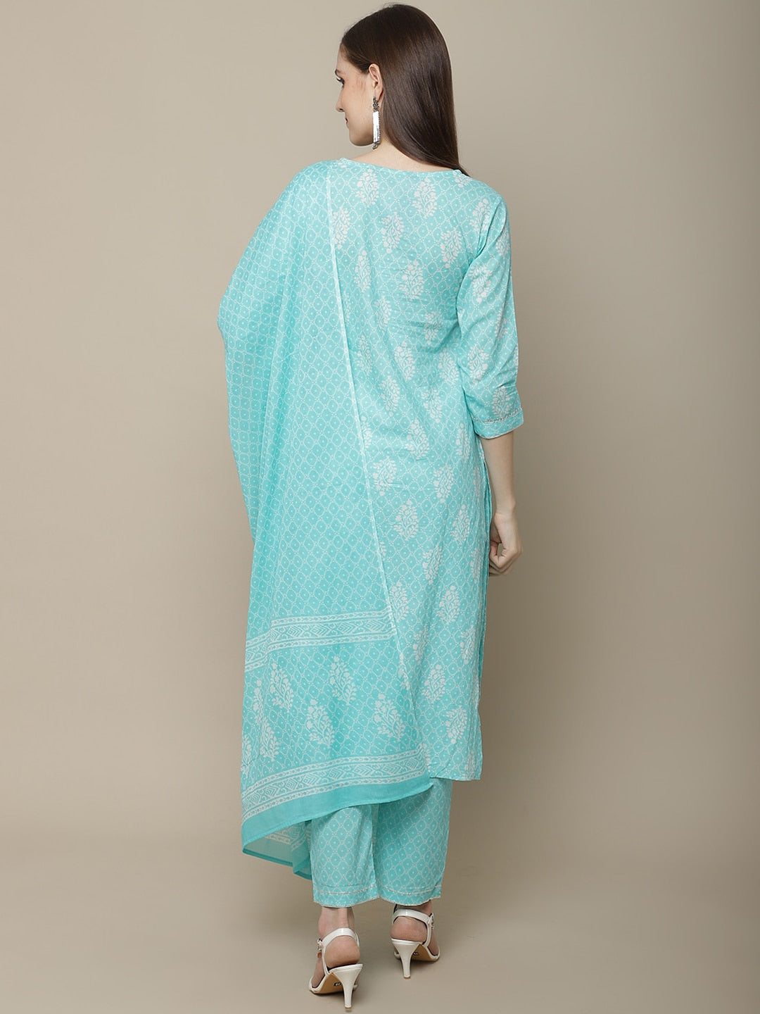Sangria Women Blue & White Embroidery Printed Kurta Set | Grocsy