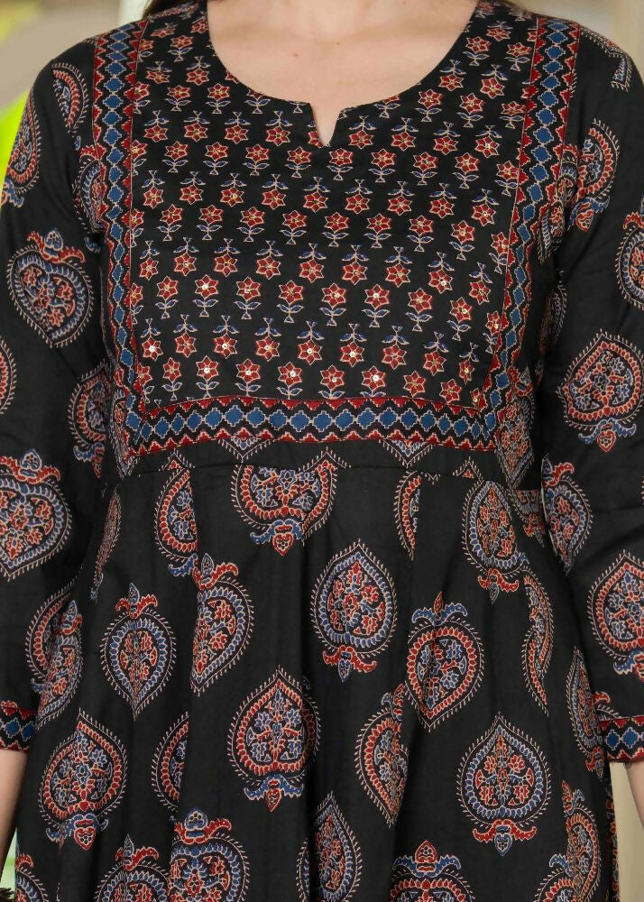 Jaimini Women Cotton Printed Round Neck 3/4 Sleeves Calf Length Flared Kurta Pant And Dupatta Set | Grocsy