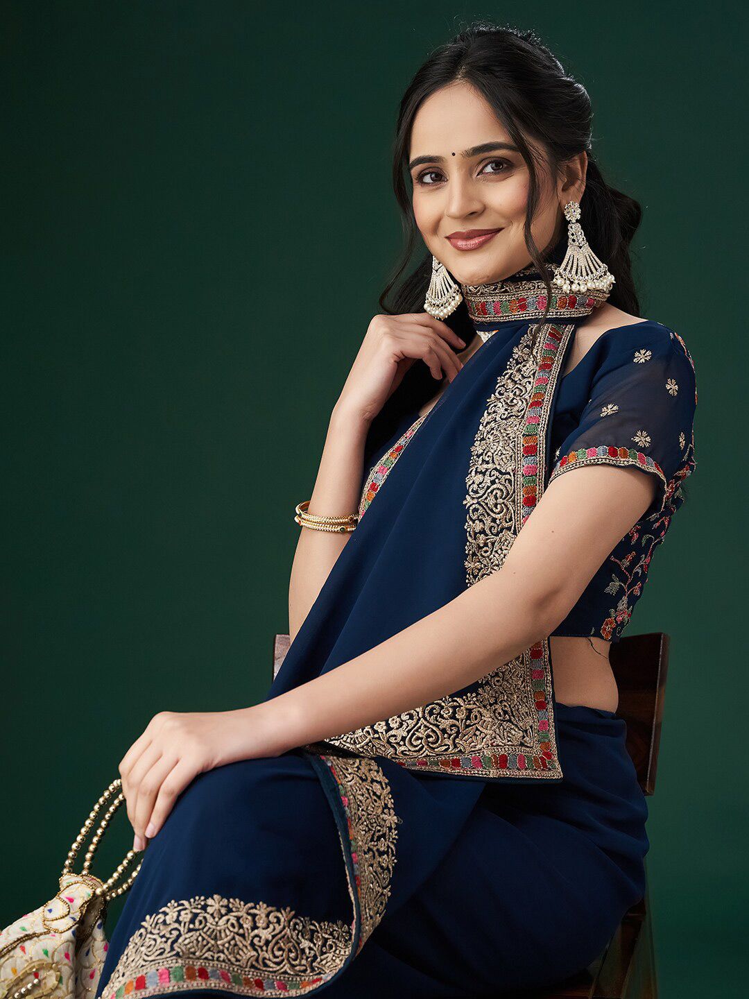 kasee Ethnic Motifs Embroidered Bordered Saree | Grocsy