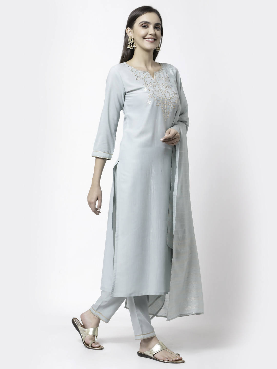 Myshka Grey Silk Blend Embroidered 3/4 Sleeve Round Neck Kurta Pant Dupatta Set | Grocsy