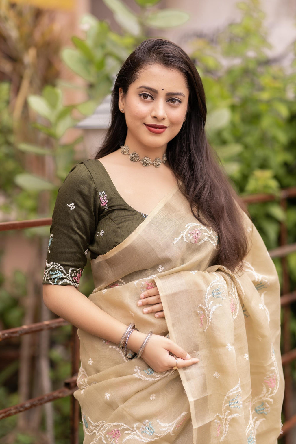 Olive Pure Linen Ethnic Motifs Saree with Unstitched Blouse - A2M | Grocsy