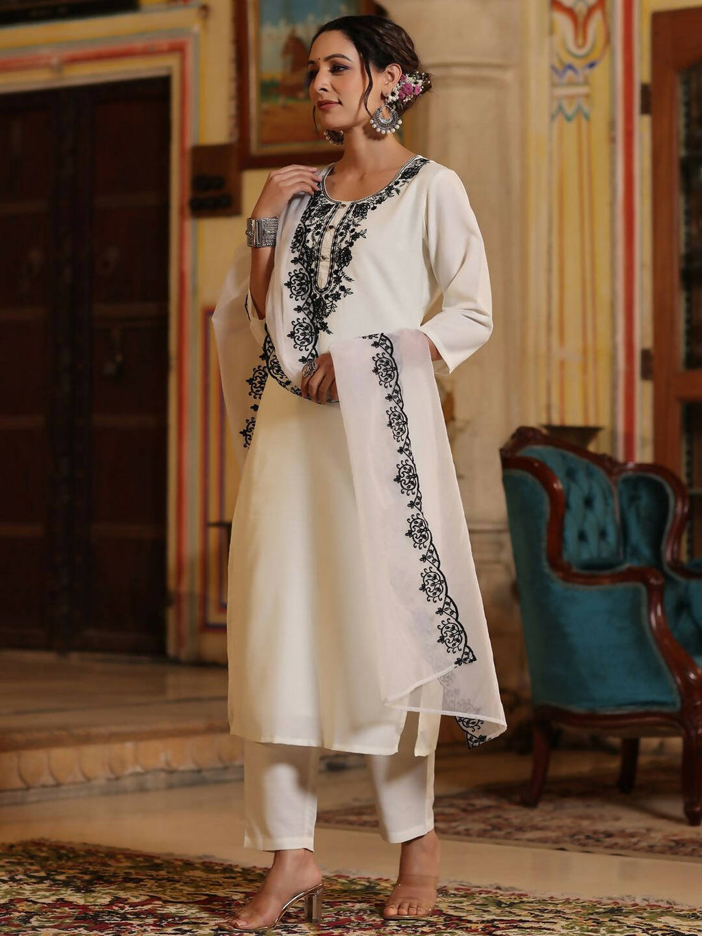 Juniper Women's White Chinnon Solid Embroidered Kurta Set | Grocsy