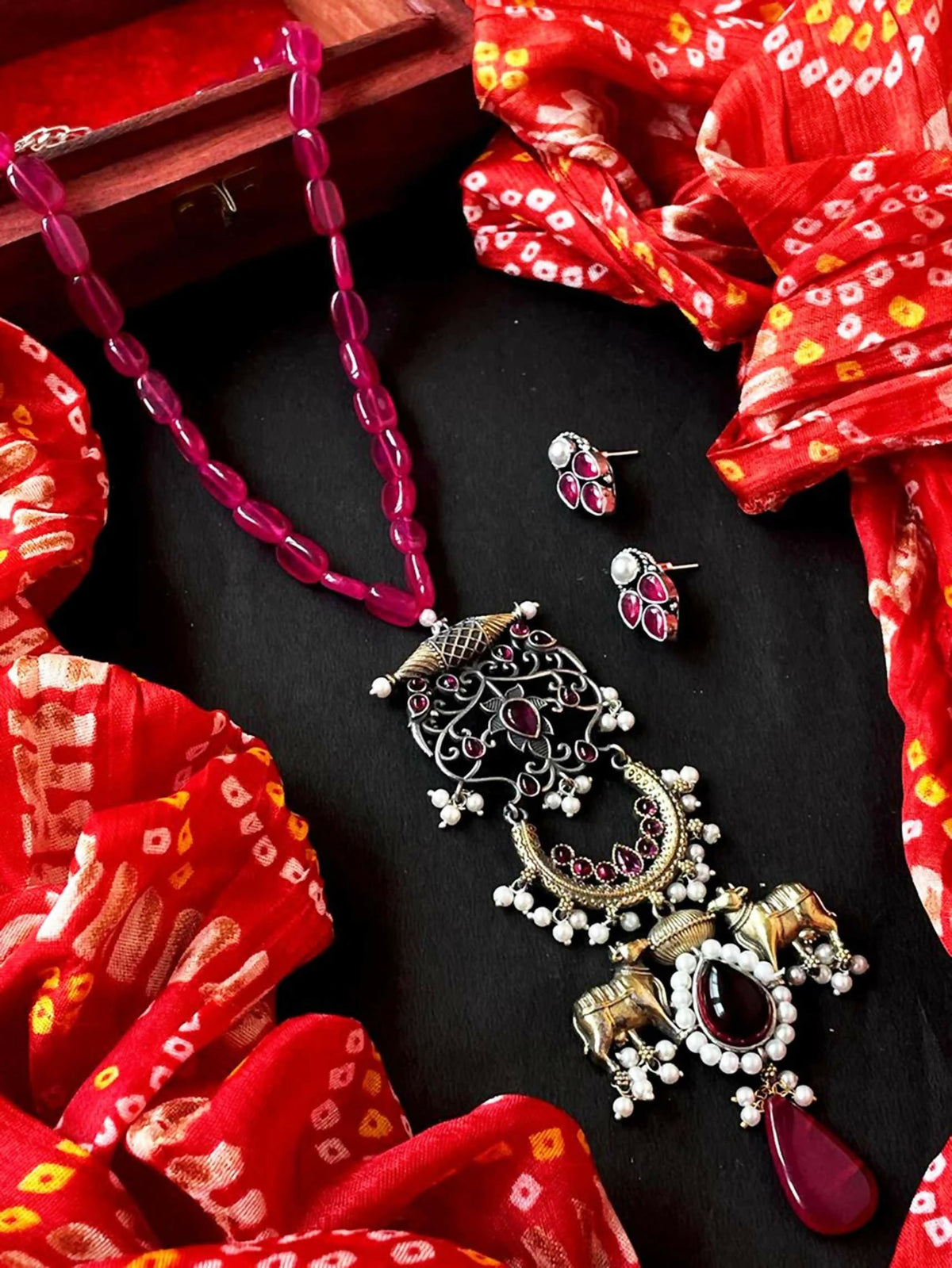 Joban Fashion Pink Brass Dual Tone Beaded Pendant With Beaded Mala Necklace With Earring Set | Grocsy