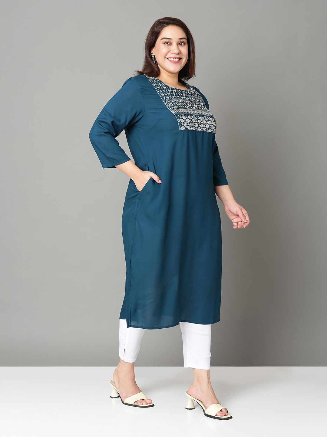 Sztori Plus Size Floral Yoke Design Thread Work Straight Kurta | Grocsy