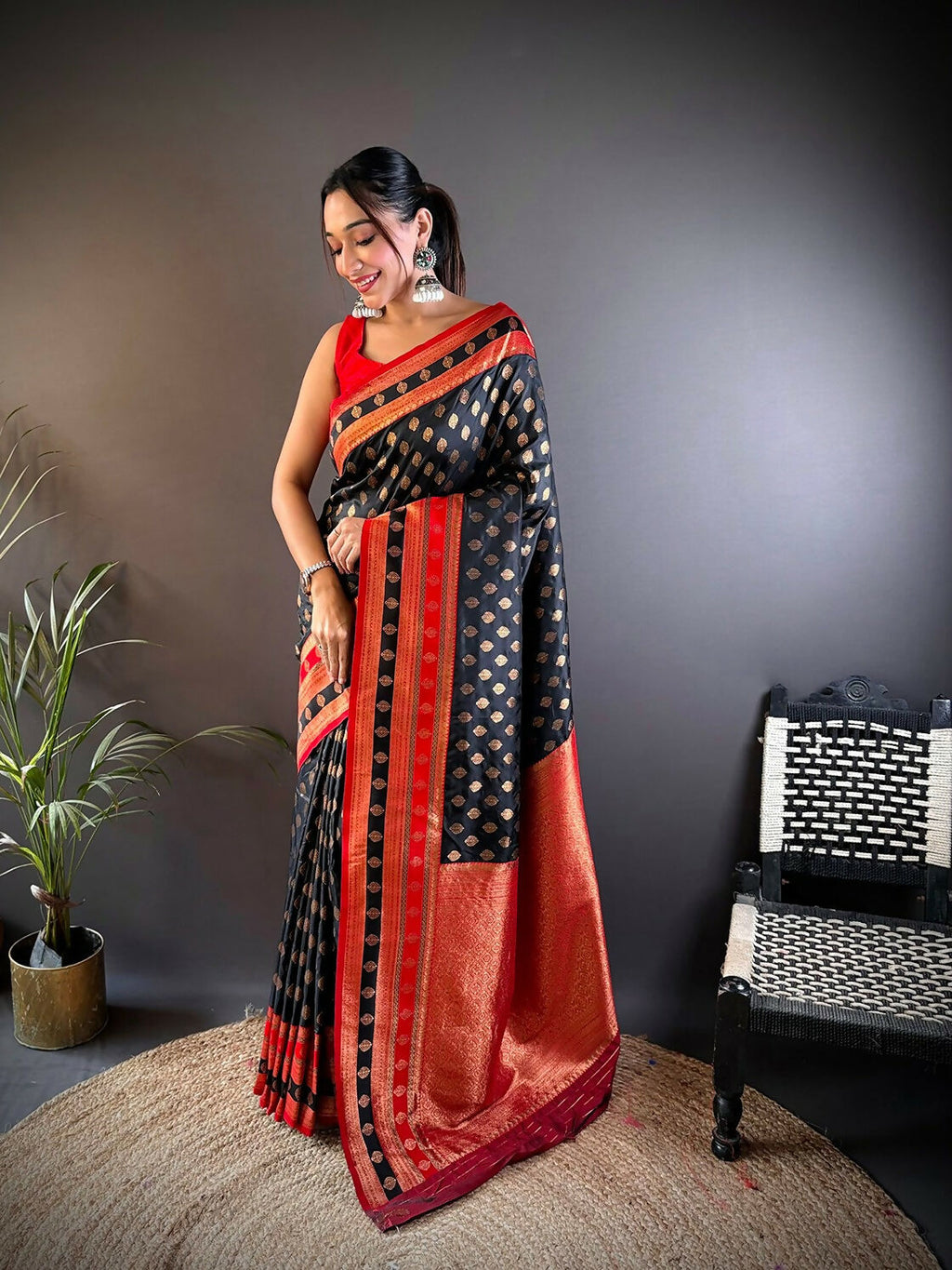 Joban Fashion Red Butti Banarasi Silk Sarees | Grocsy