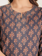 Aramya Straight Soft Cotton Floral Print Women's Kurta - Grey | Grocsy