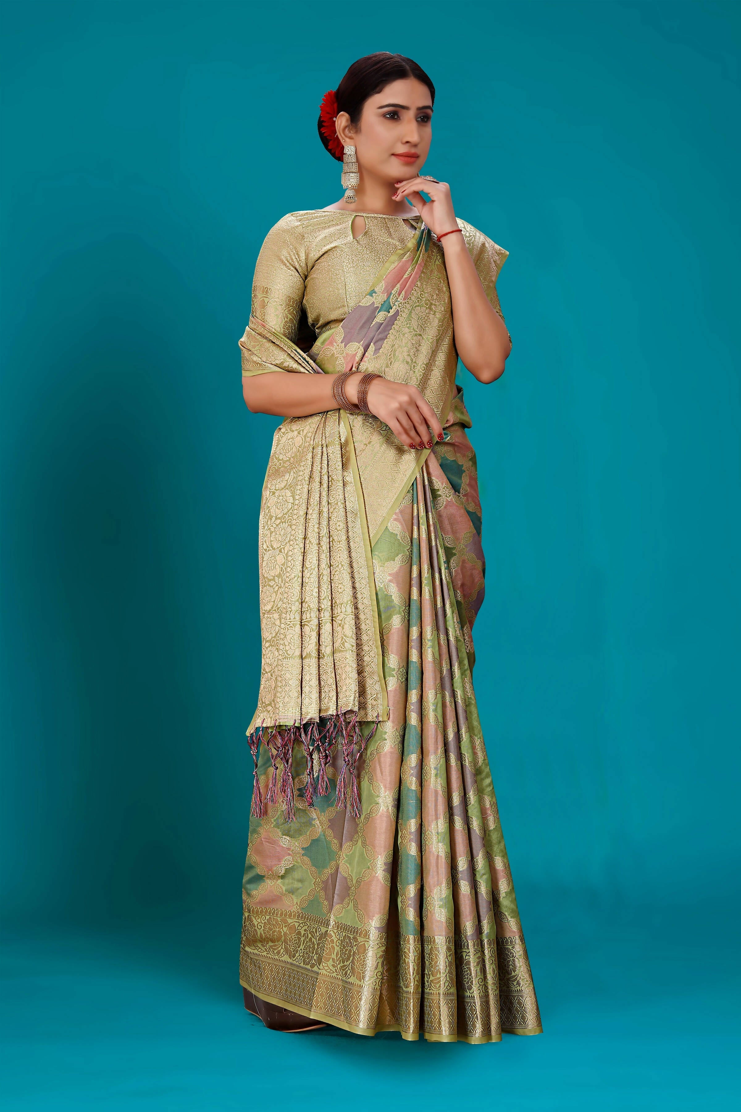 Green Soft Organza Woven Design Saree with Unstitched Blouse Piece - Zaara | Grocsy
