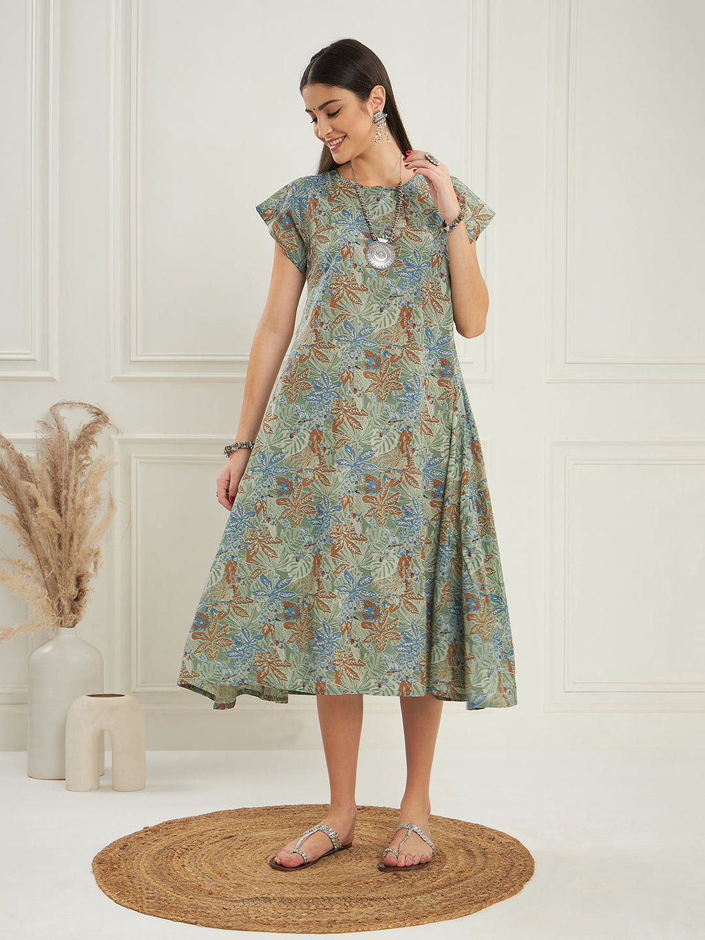 InWeave Women's Dull Green Leaf Floral Print A Line Dress | Grocsy
