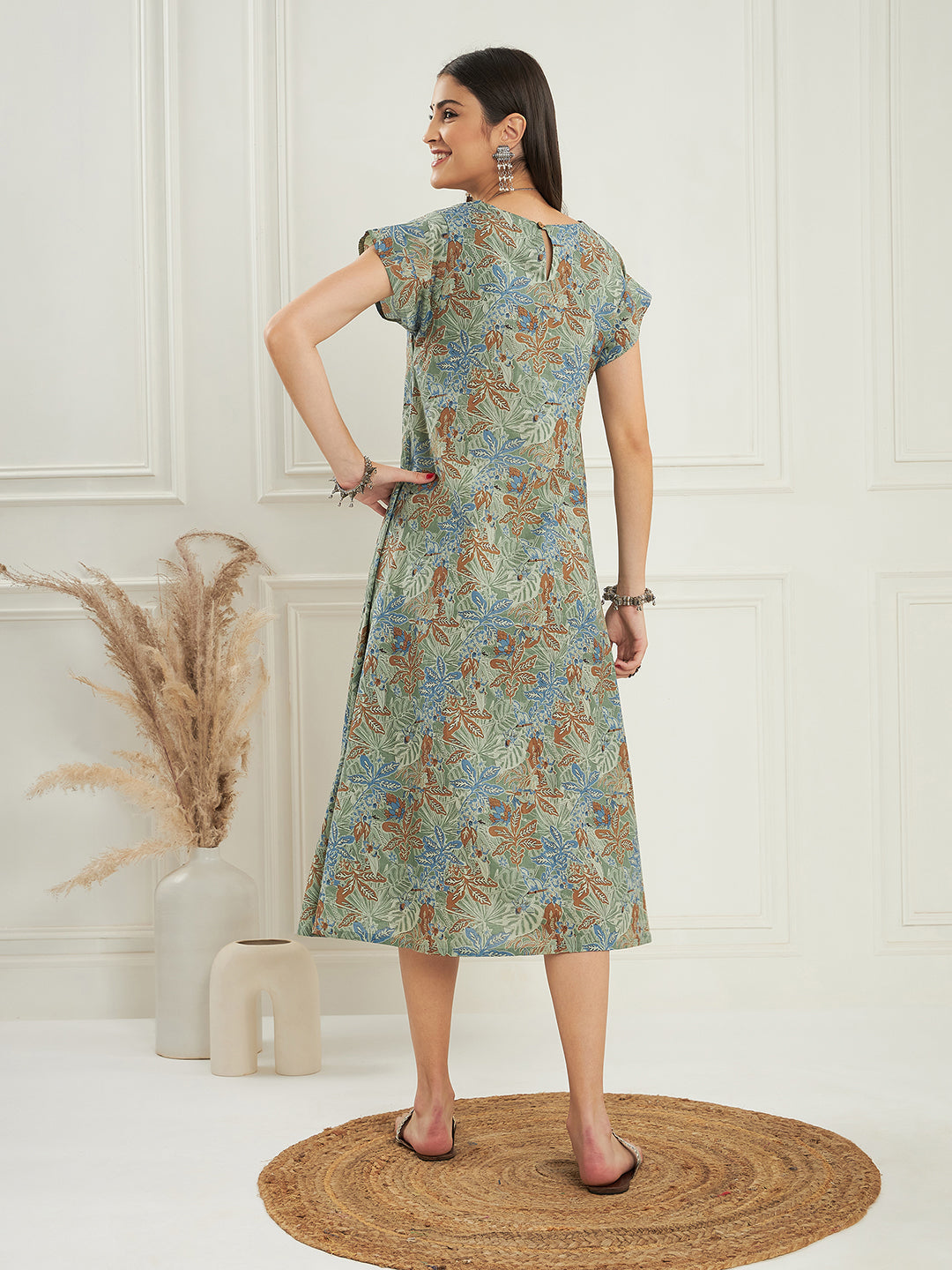 InWeave Women's Dull Green Leaf Floral Print A Line Dress | Grocsy