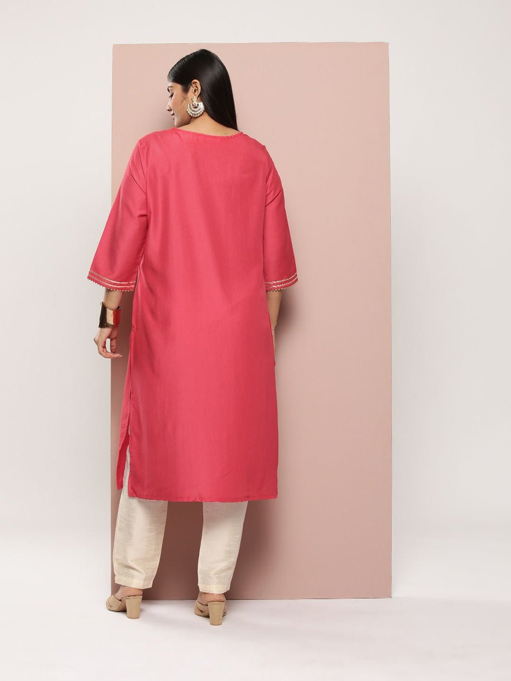 Sztori Plus Size Yoke Design Sequinned Kurta | Grocsy