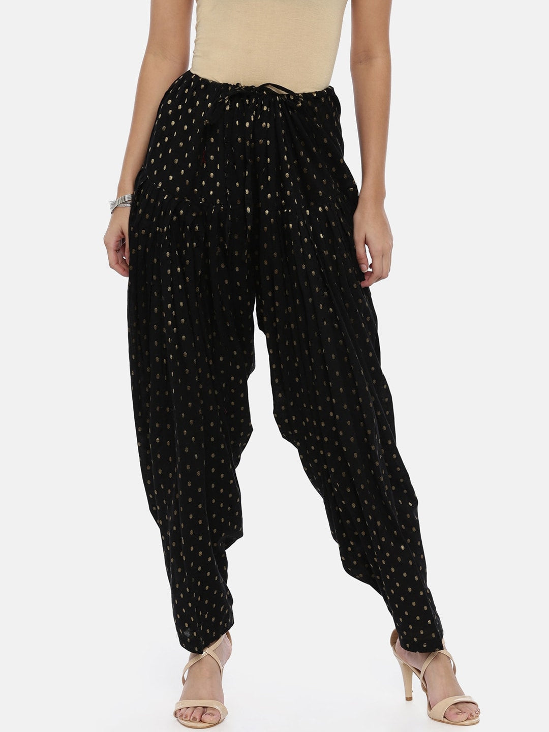 Souchii Black Woven Design Patiala | Grocsy