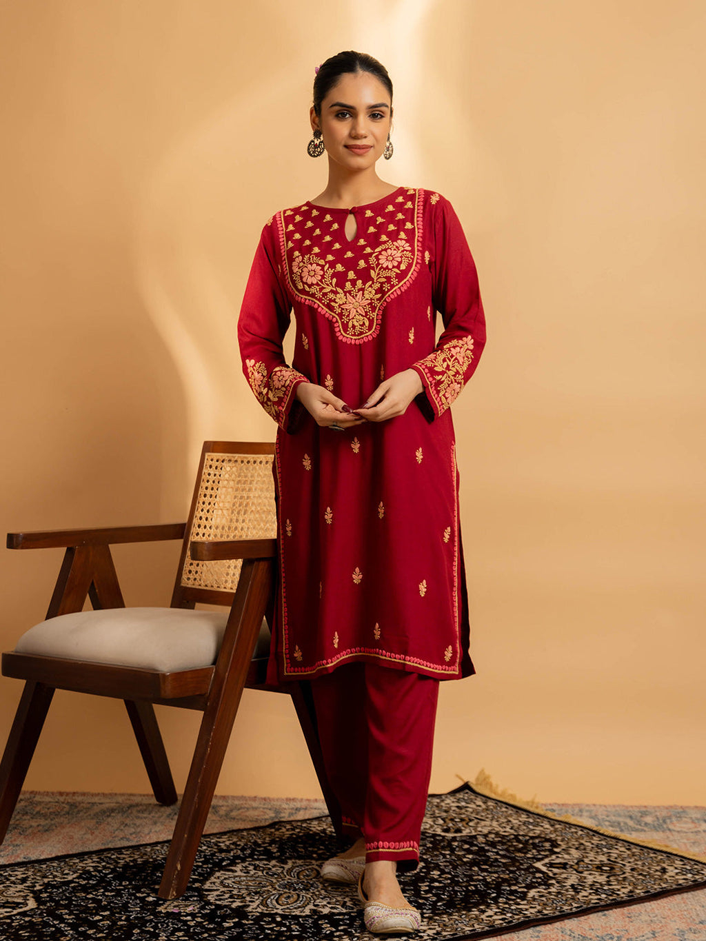 HOUSE OF KARI Floral Embroidered Chikankari Kurta With Palazzos | Grocsy