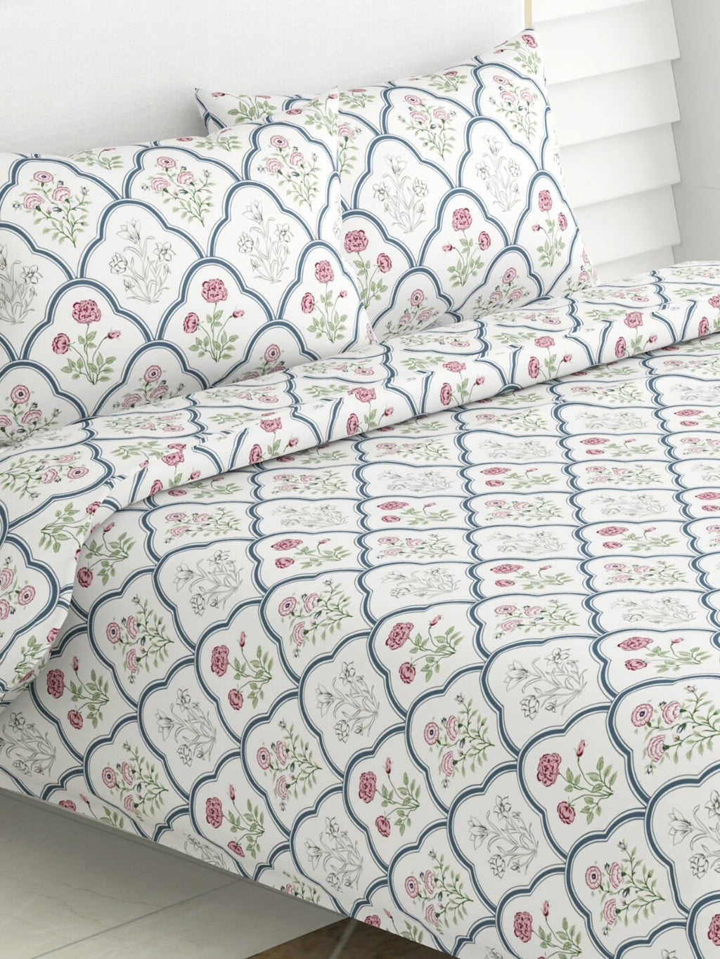 haus & kinder Blue & White Ethnic Motifs 186 TC King Bedsheet with 2 Pillow Covers | Grocsy