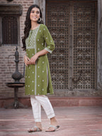 Juniper Women's Green Rayon Placement Print Straight Kurta | Grocsy