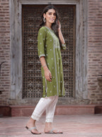 Juniper Women's Green Rayon Placement Print Straight Kurta | Grocsy