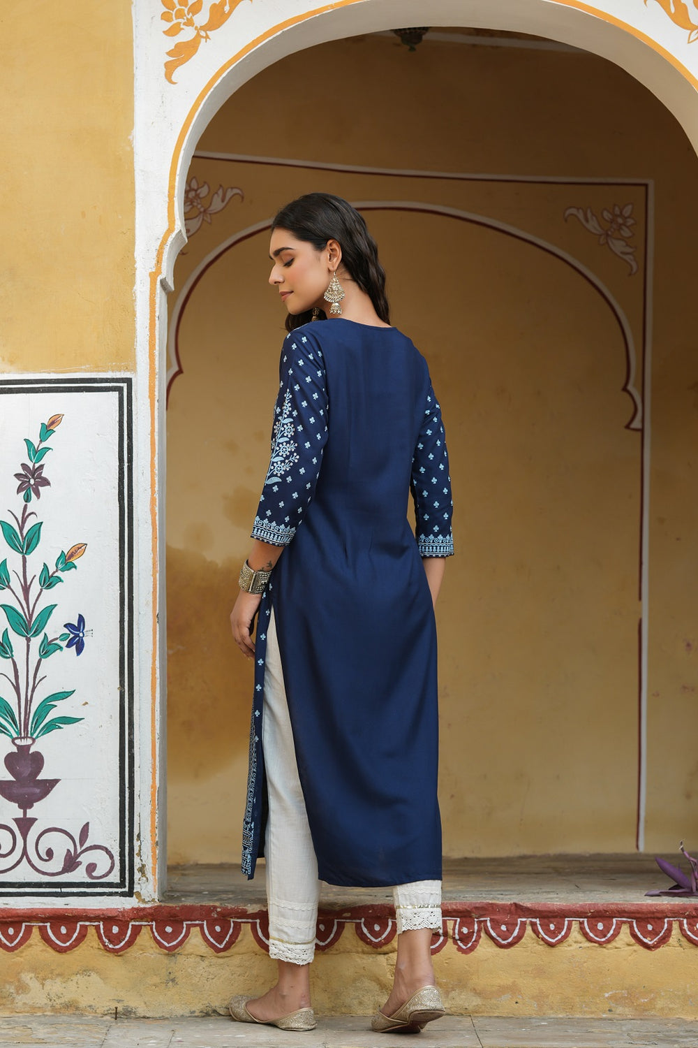 Juniper Women's Indigo Rayon Staple Straight Placement Print Kurta | Grocsy