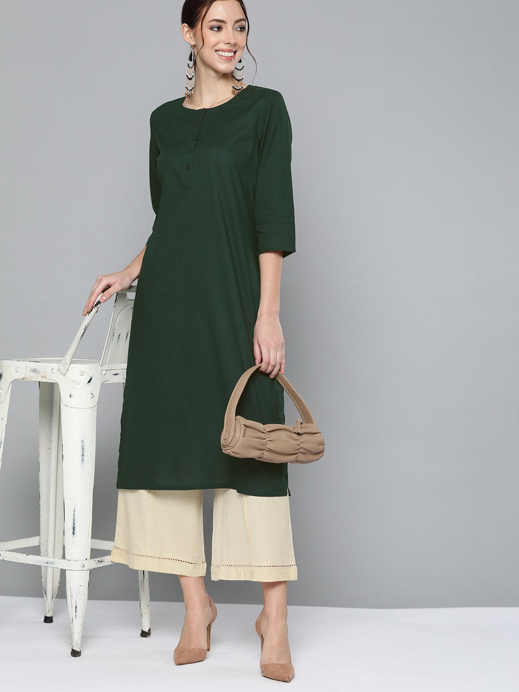 HERE&NOW Women Green Pure Cotton Solid Kurta | Grocsy