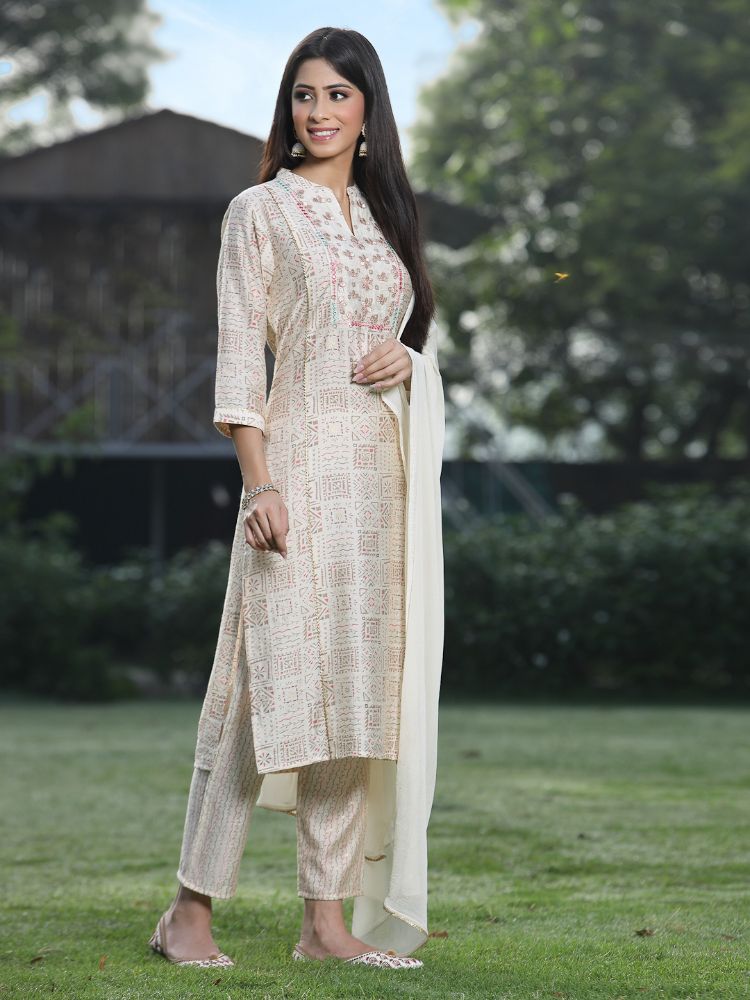 Juniper Off White Rayon Festive Printed Skd For Women | Grocsy