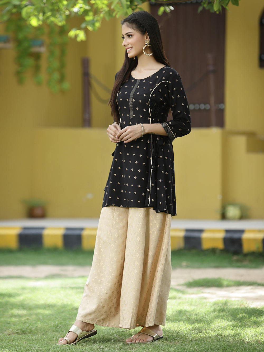 Juniper Black Rayon Festive Printed A-Line Tunic For Women | Grocsy