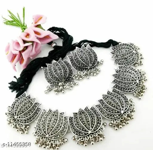 Tehzeeb Creations Women's Silver Colour Oxidised Lotus Design Necklace Set - Swadesiicart