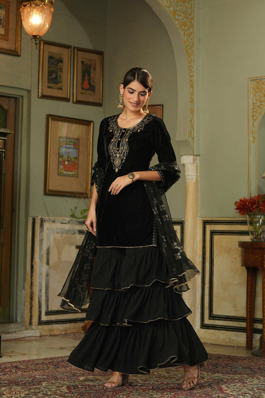 Juniper Black Velvet Festive Solid Straight Skd For Women | Grocsy