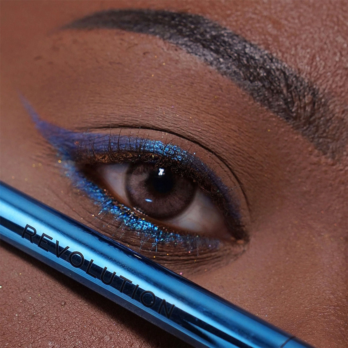 Makeup Revolution Metallic Duochrome Eyeliner - Deep Space | Grocsy