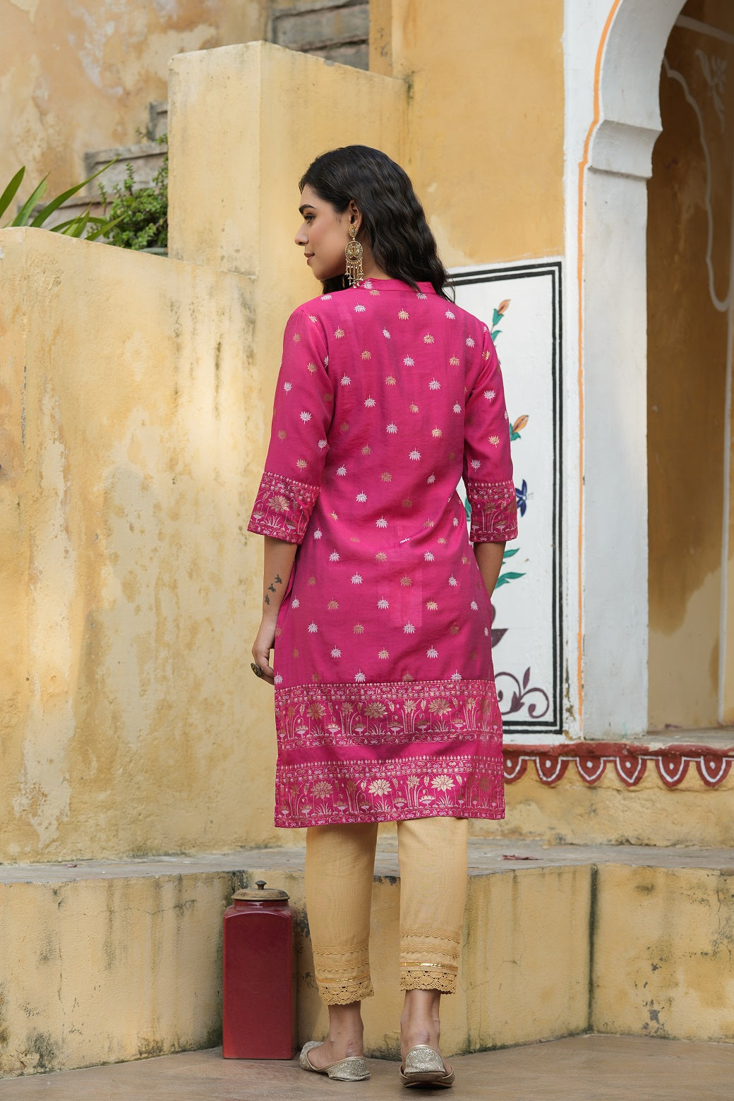 Juniper Fuchsia Ethnic Motif Printed Mono Viscose Straight Kurta | Grocsy