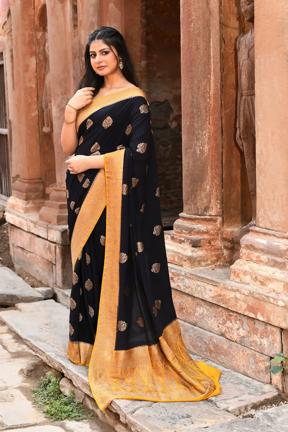 Joban Fashion Black Crepe Chiffon Pure Handloom Banarasi Silk Saree | Grocsy