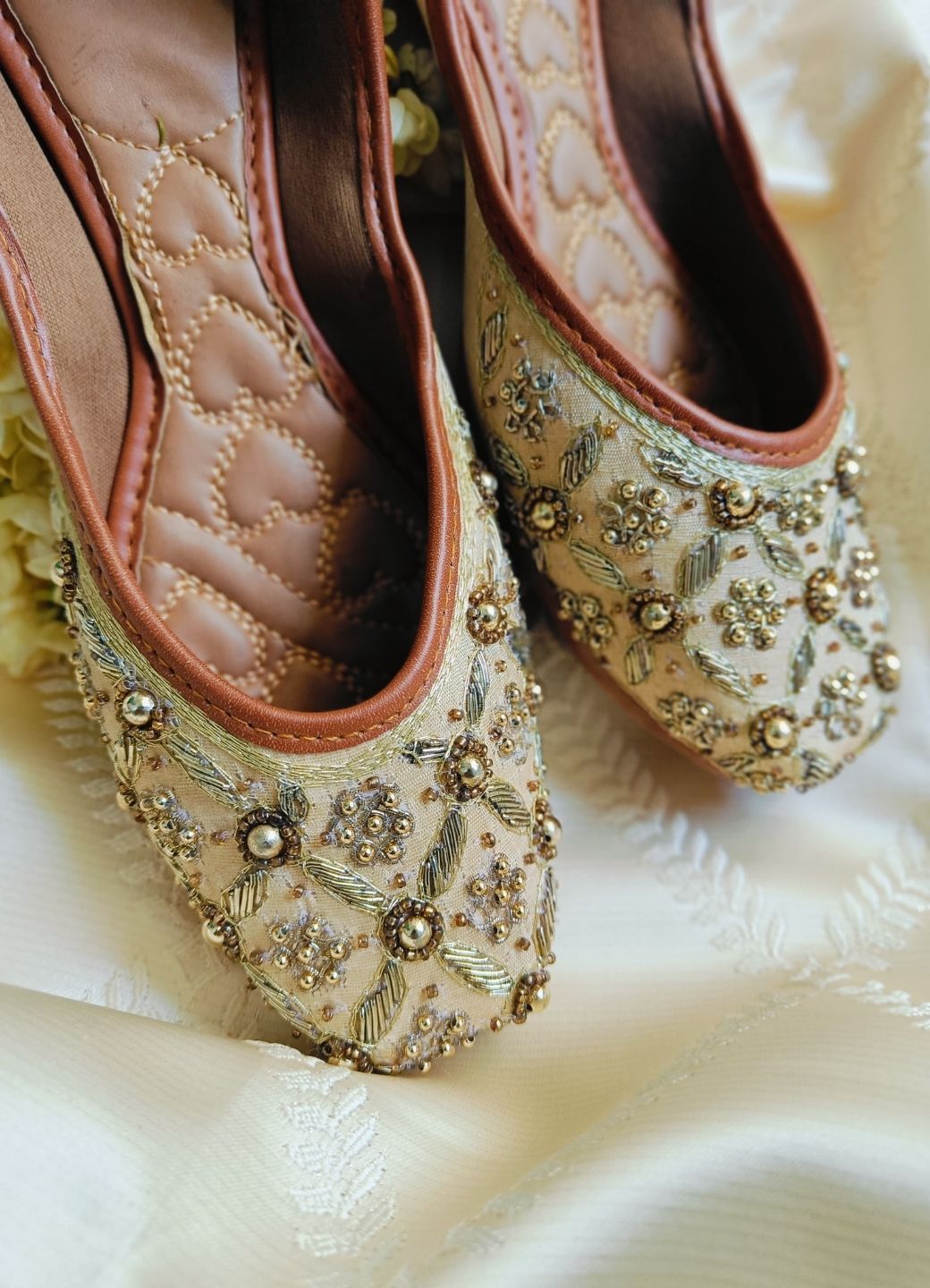 Desi Colour Women Indian Ethnic Footwear-Gold Dabka work | Grocsy