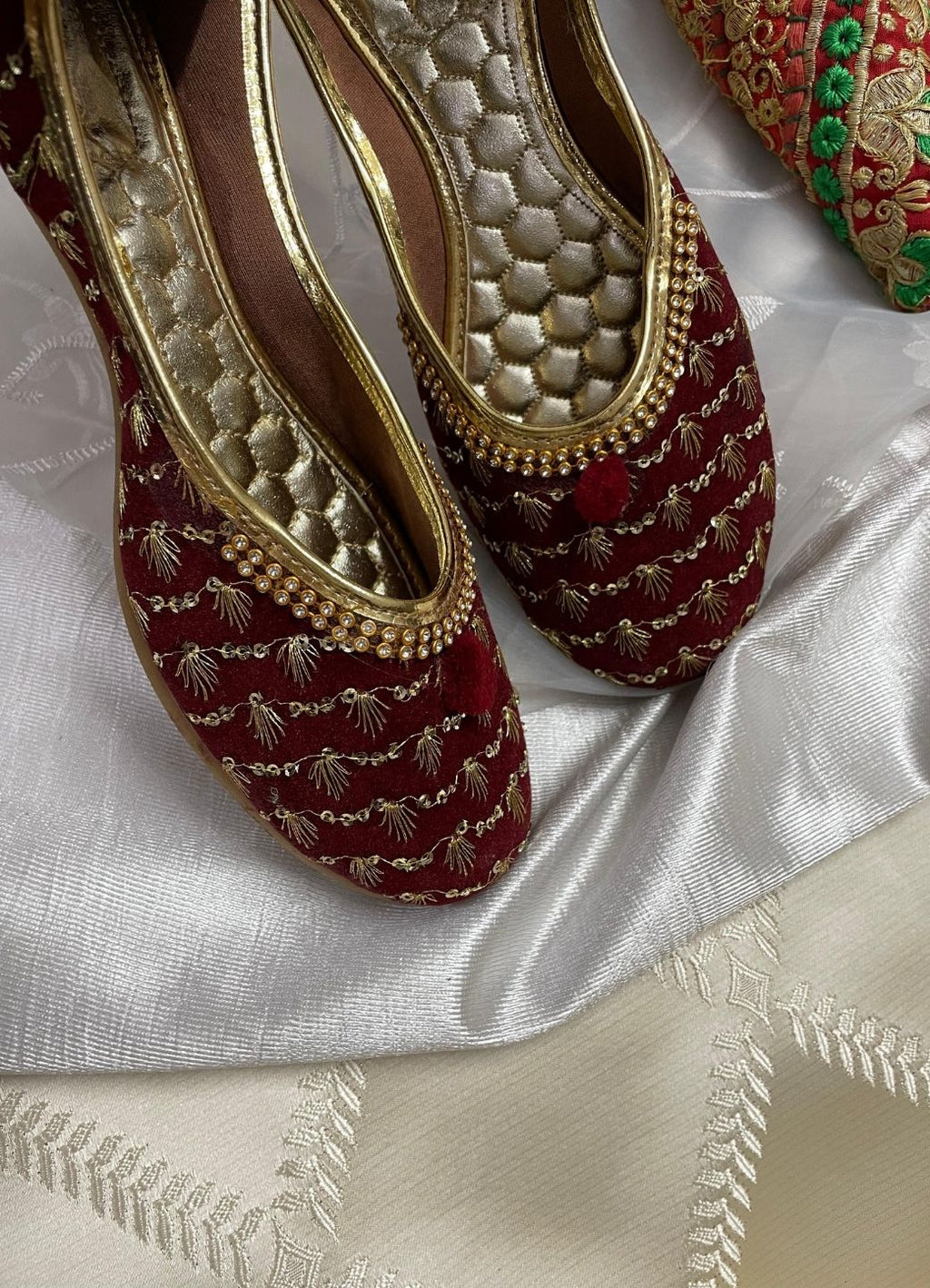 Desi Colour Women Indian Ethnic Footwear-Maroon Star | Grocsy