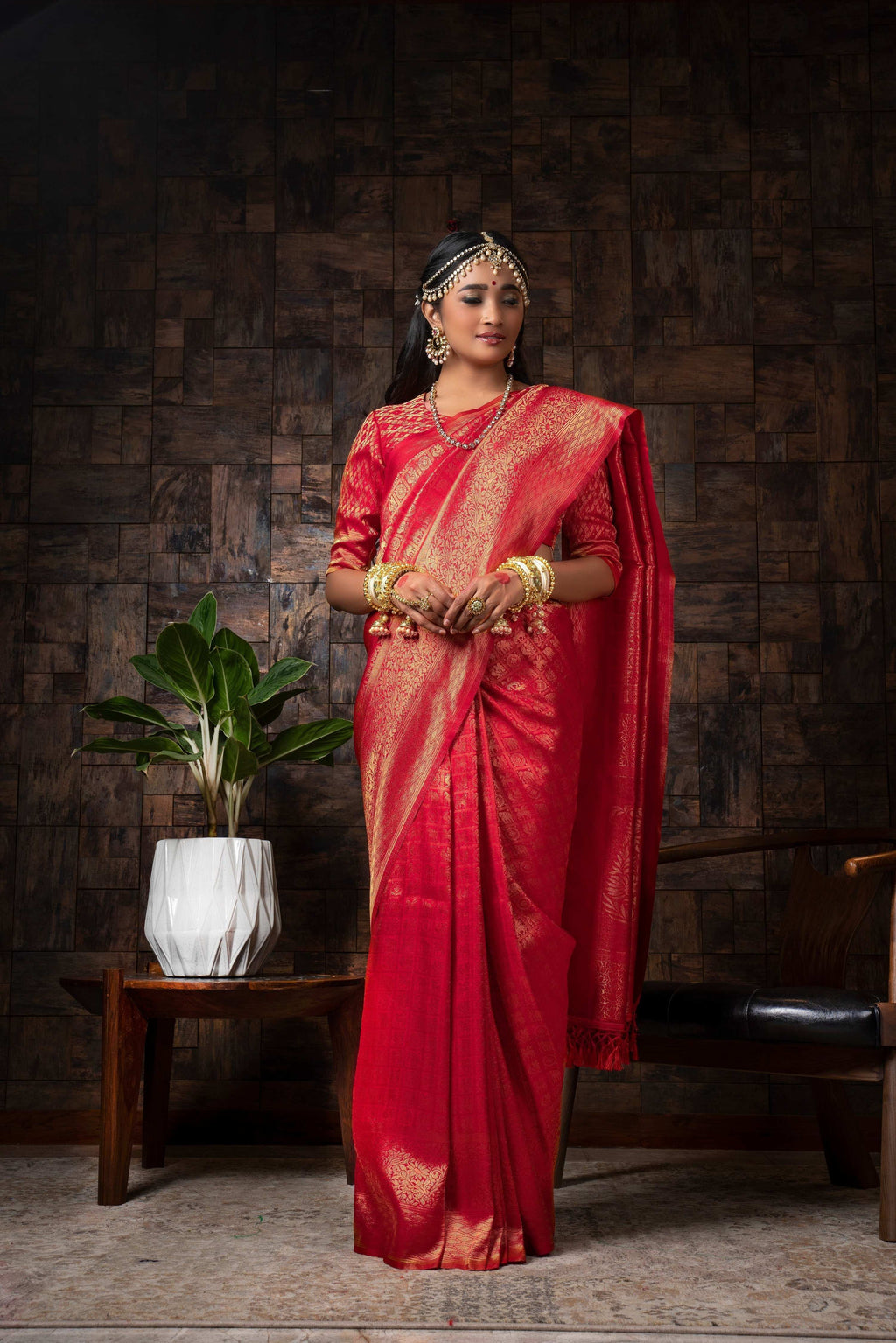 Vardha Candy Apple Red Golden Zari Kanjeevaram Silk Saree | Grocsy