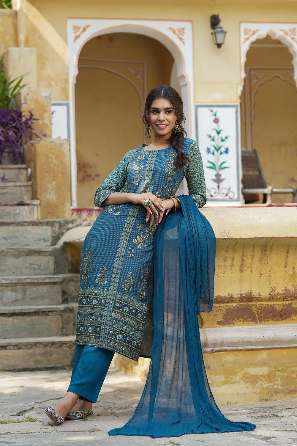 Juniper Indigo Rayon Festive Printed Straight Skd For Women | Grocsy